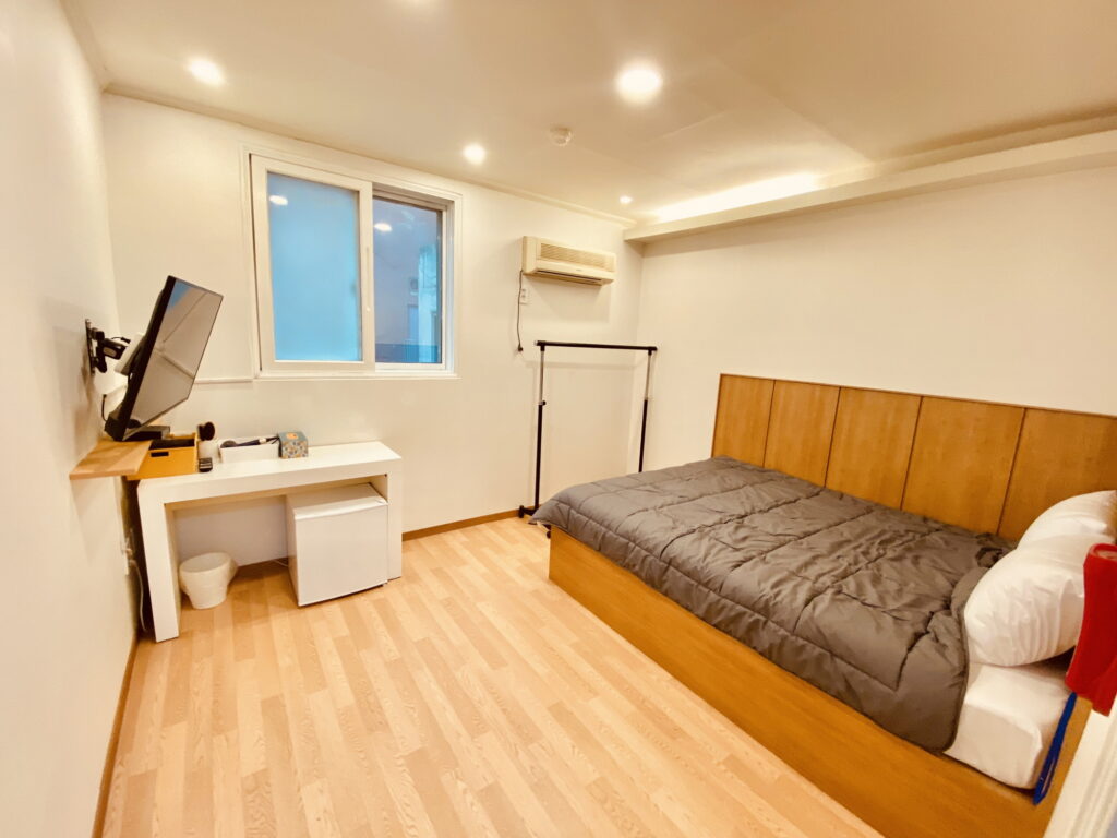 구미 모텔 달방 월세 스테이라움 객실 사진